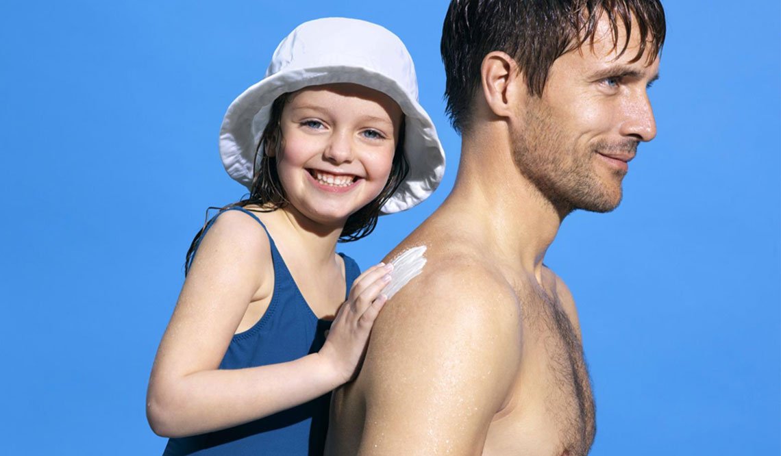LarocheposaySubCategoryPageSunSunprotectionproductsafety